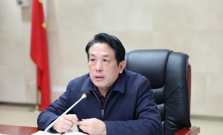 县委常委会召开2021年第4次会议