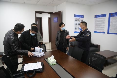 省疫情防控督导组到监管中心督查疫情防控工作