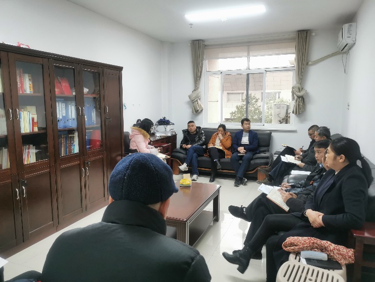 区机关事务服务中心召开党组（扩大）会