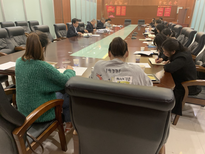 县行政审批服务局全力以赴做好疫情防控工作