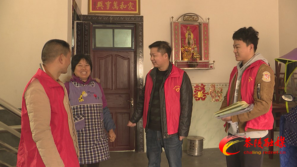 枣市镇：垃圾分类宣传进家门