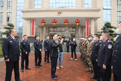 李晓葵同志一行开展节前慰问和安全生产督导