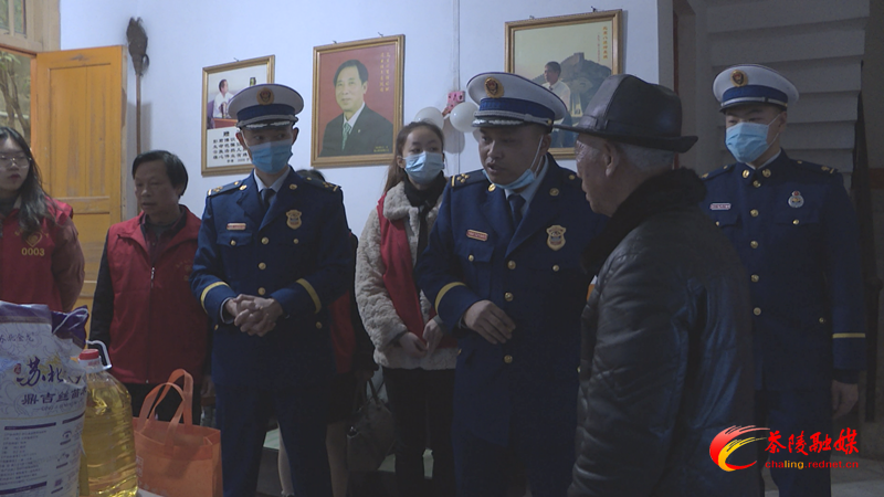 茶陵消防救援大队开展独居老人消防安全关爱行动