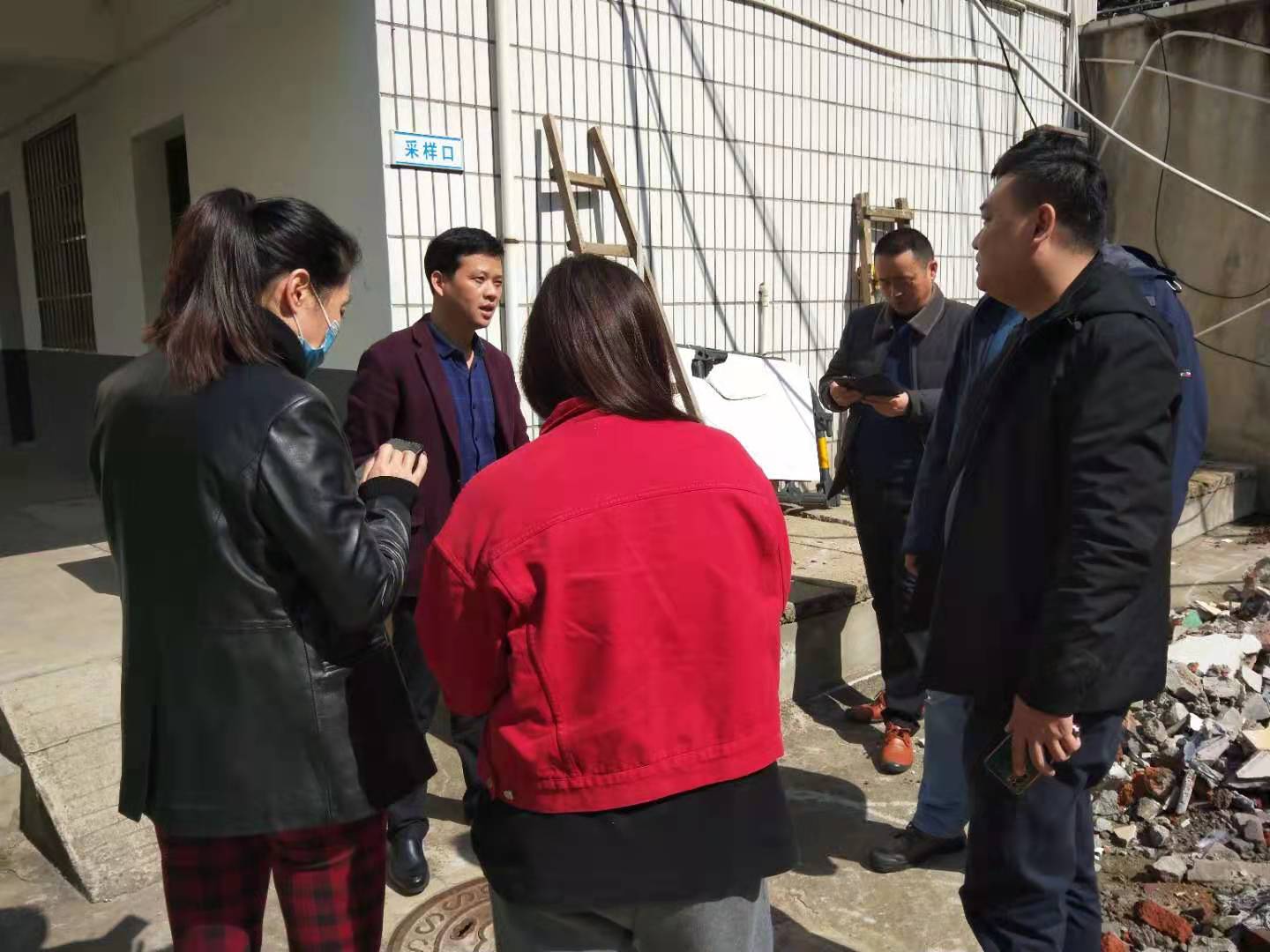 株洲市生态环境荷塘分局检查重点企业废水处理设施运行情况