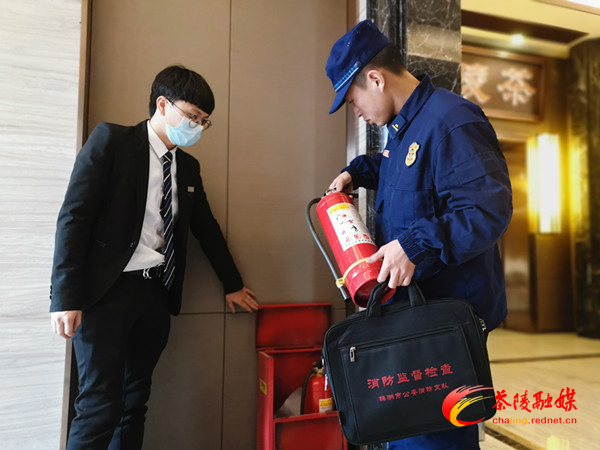 茶陵消防深入天伦酒店检查消防安全工作