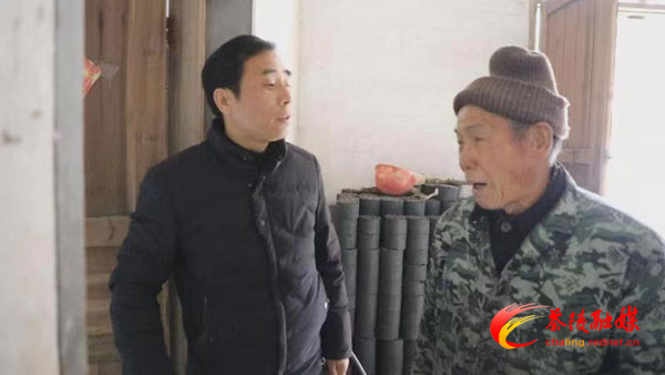 【代表风采】龙金元：不忘初心心系选民