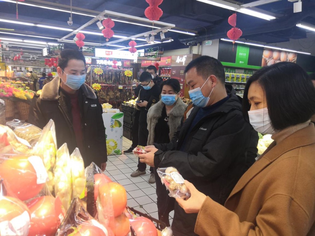 区领导带队开展“年关守护”行动  确保群众安心安全过好年