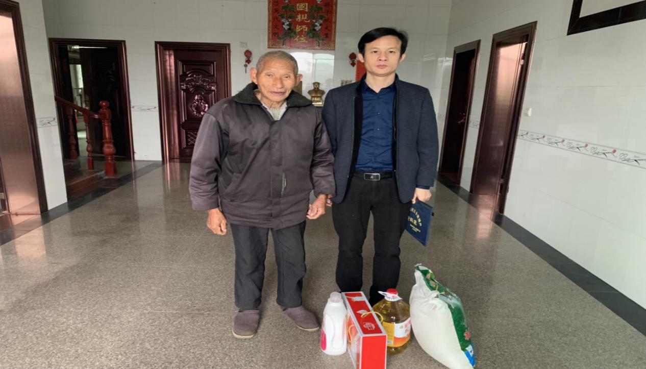 岁寒情深 春节慰问暖人心