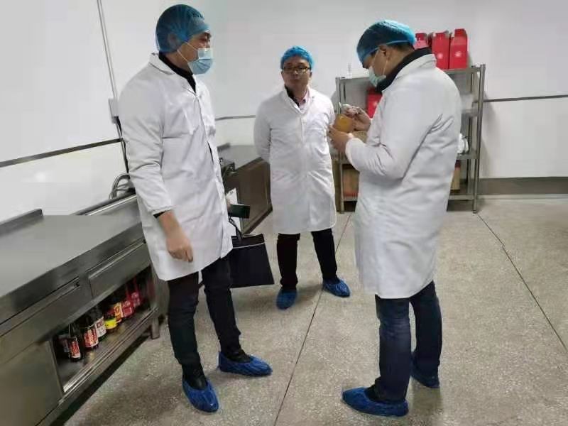 株洲市市场监管局开展中央厨房和集体用餐配送单位食品安全专项检查