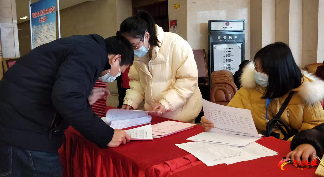两会影像 | 县人大代表报到