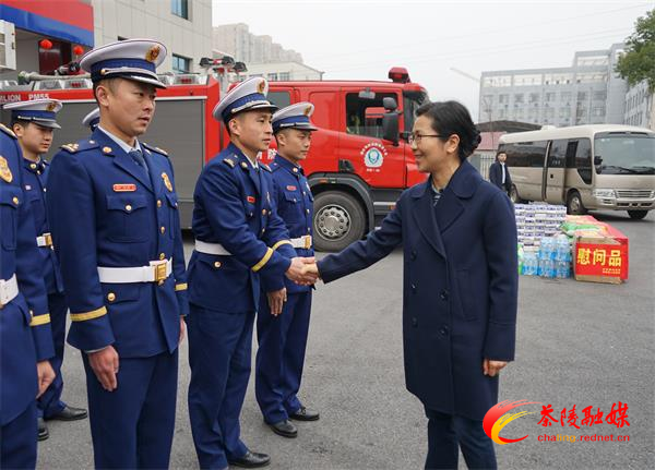 江小忠、邓元连等领导走访慰问驻茶官兵和优抚对象