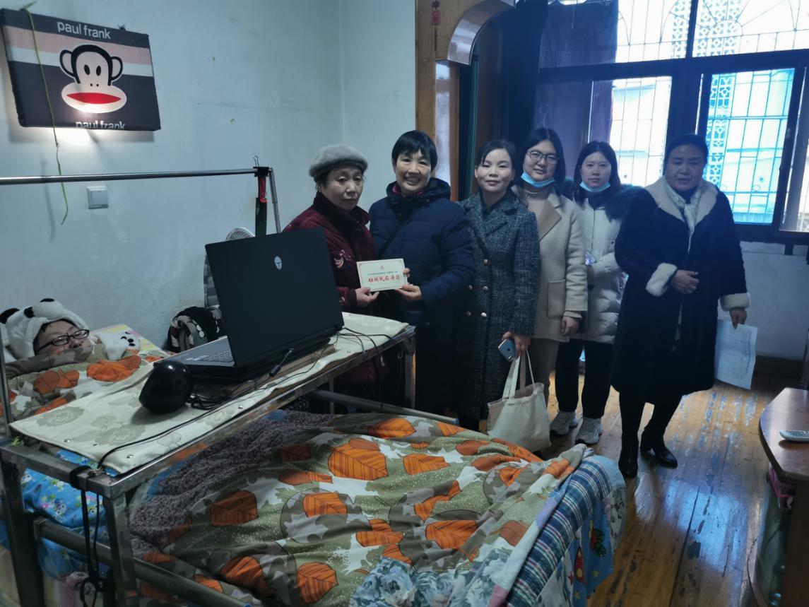 株洲市生态环境局妇联走访慰问困难群众，真情满满暖人心