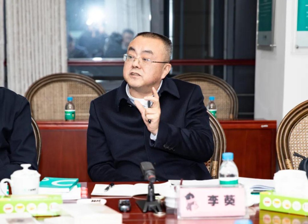 市国资委党委书记、主任吴晓光、市国投集团董事长李葵一行莅临市千金集团调研