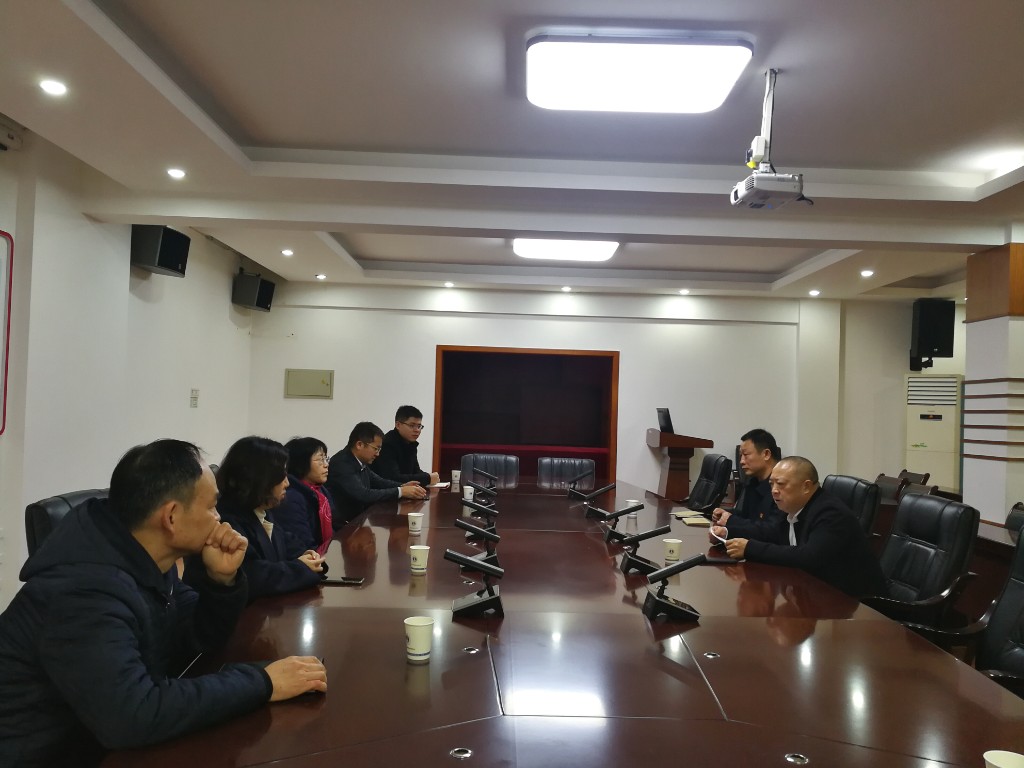 真情慰问送温暖 浓浓关怀暖人心———党组织走访慰问困难党员
