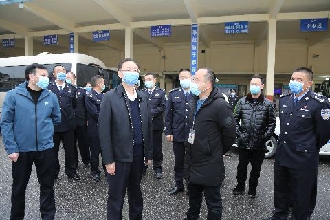 李晓葵同志一行开展节前慰问和安全生产督导