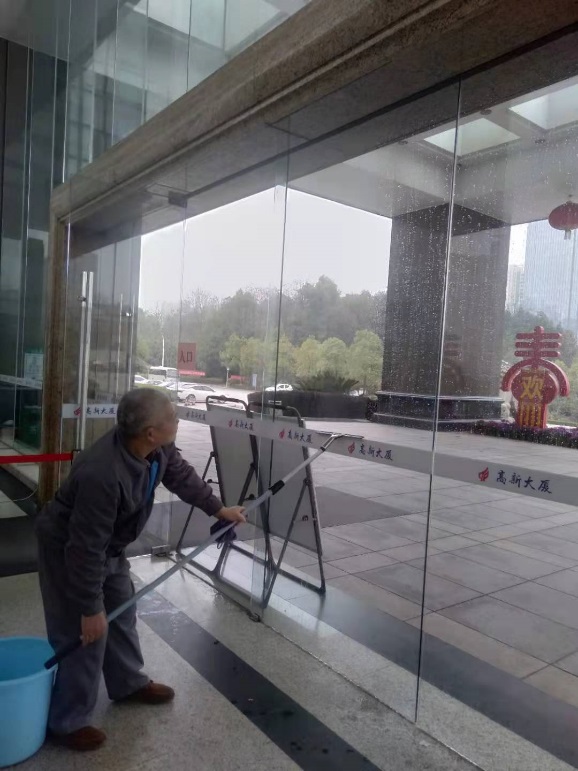 节后返岗 把好疫情防控关