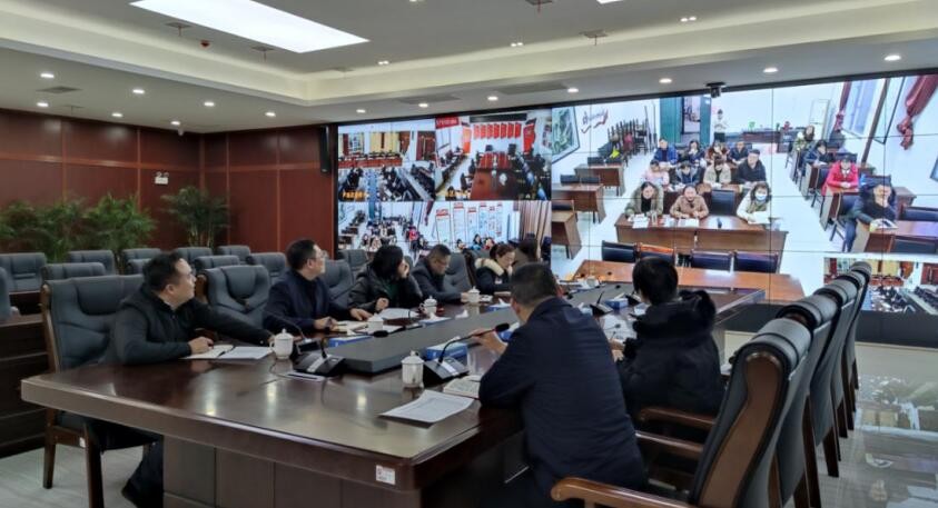 芦淞区召开网格化疫情防控工作调度会