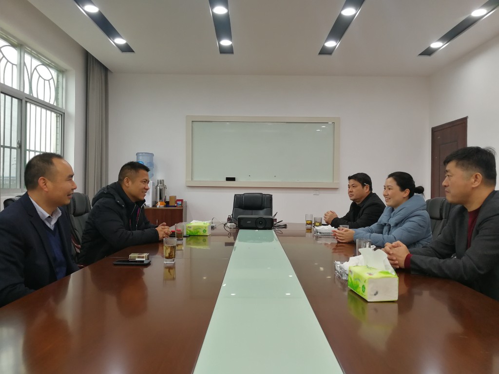 攸县卫健局开展“温暖企业”行动走访调研
