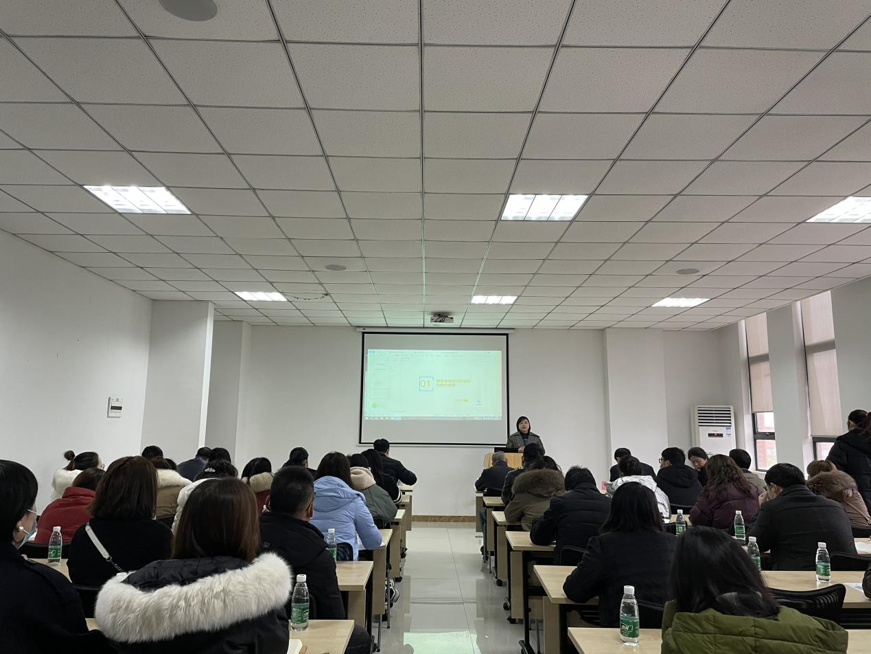 全市科技惠企—创新主体培育行动首场活动在荷塘区举行