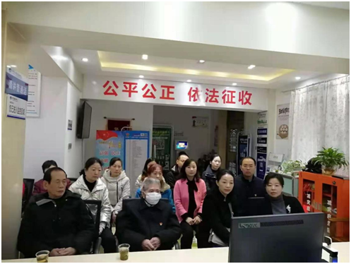 荷塘：以榜样力量引领前行