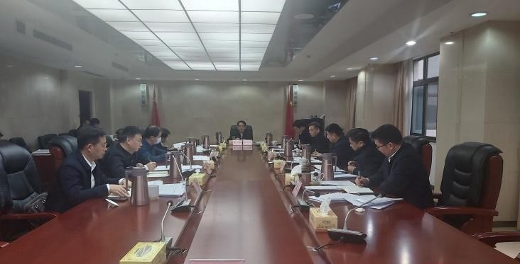 县委常委会召开2021年第8次会议