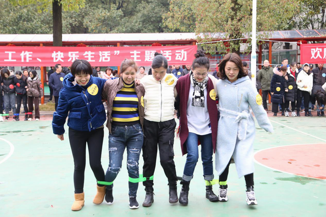 学党史践初心  悟思想聚合力