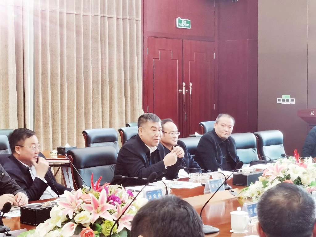 市委常委、纪委书记邓为民赴株洲金山科技工业园调研先进硬质材料产业链工作