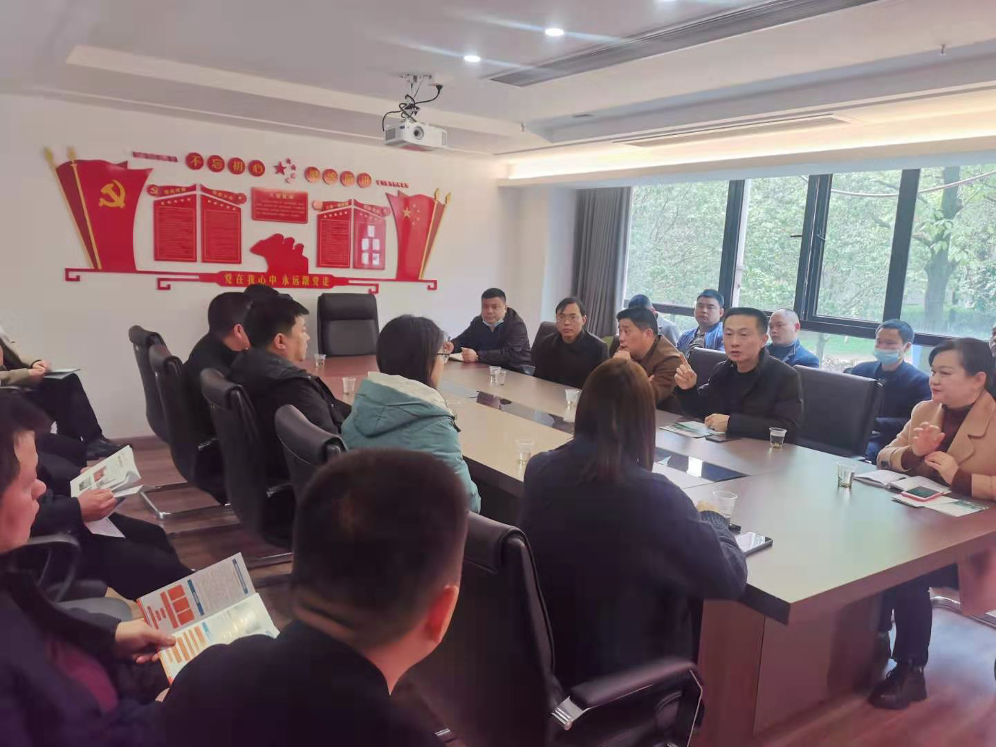 岳阳市湘阴县民政局一行到桂花街道考察学习居家养老服务工作