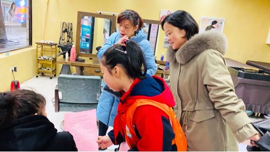“党建”带“队建” 禁毒宣讲行