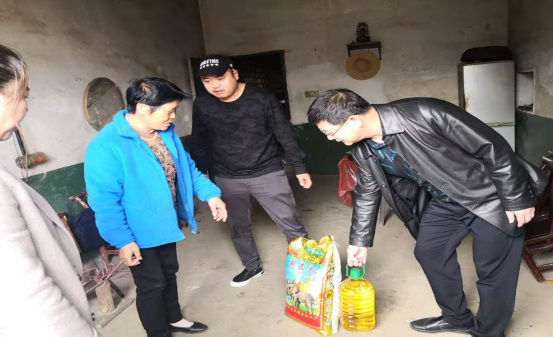 “不一样的帮扶” ——天元区教育局禁毒联点帮扶工作纪实