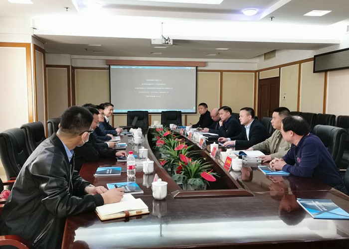 中铁二十二局集团房地产开发有限公司来荷塘区考察金科储备地块
