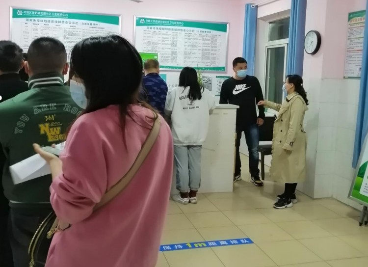 “三心”党员志愿服务队：学党史悟思想，我为群众办实事
