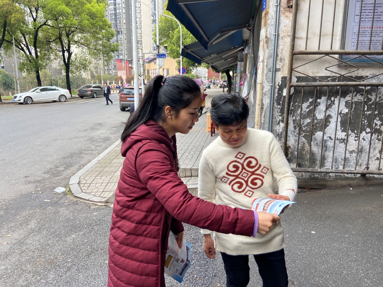 茨菇塘街道：禁毒宣传进社区，让人生不"毒"行