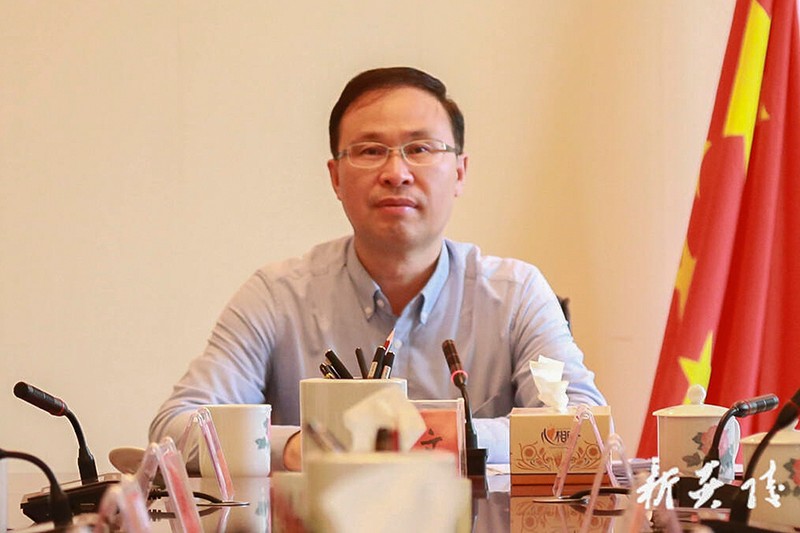 文专文主持召开炎陵县第十七届人民政府第56次常务会议