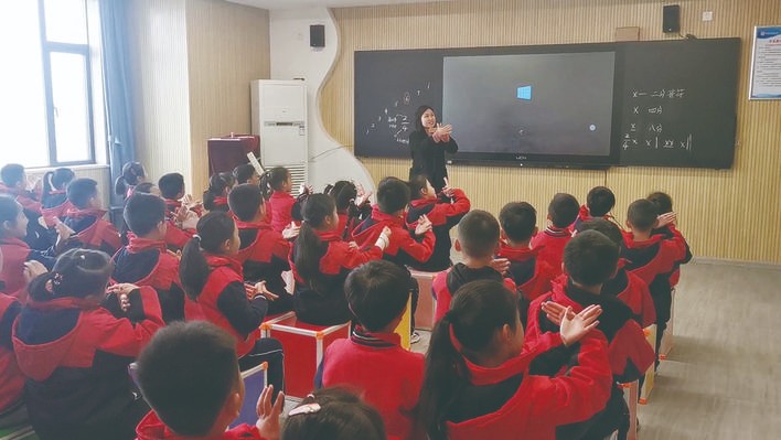入选央视少儿频道“最美音乐课” 市二中附小这首《小毛驴》不一样