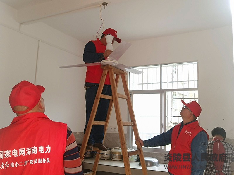 水口镇：真情送到敬老院 志愿服务暖人心