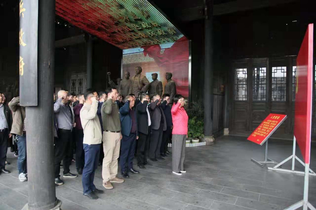 市卫健委党委理论学习中心组（扩大）赴茶陵开展党史学习教育红色研学活动