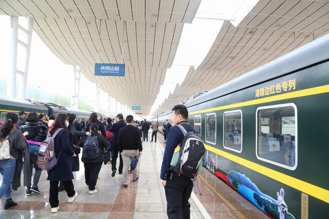 株洲市交通运输局党史学习教育有声有色