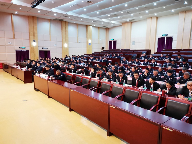 全县政法队伍教育整顿政治集中轮训班开班