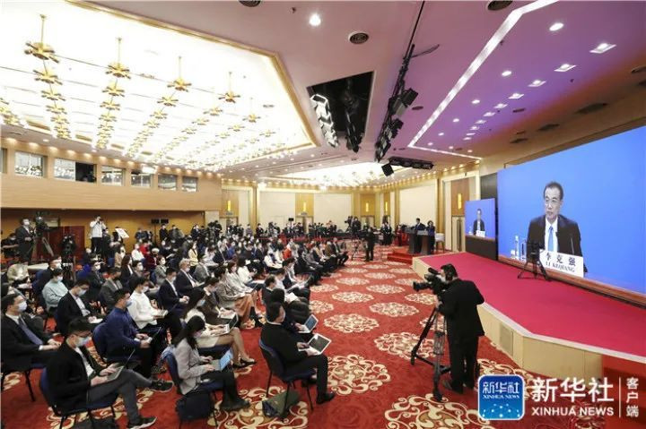 这些热点问题，总理刚刚都回应了！（附文字实录）