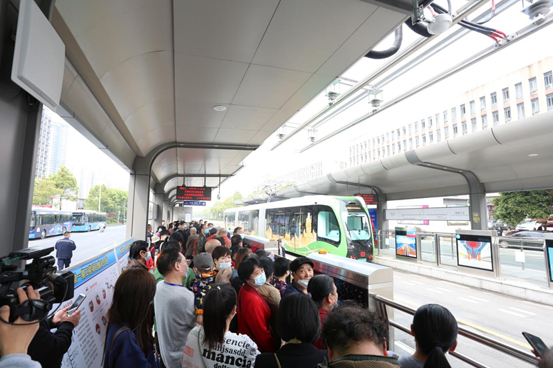 株洲公交快速廊道启动试运营