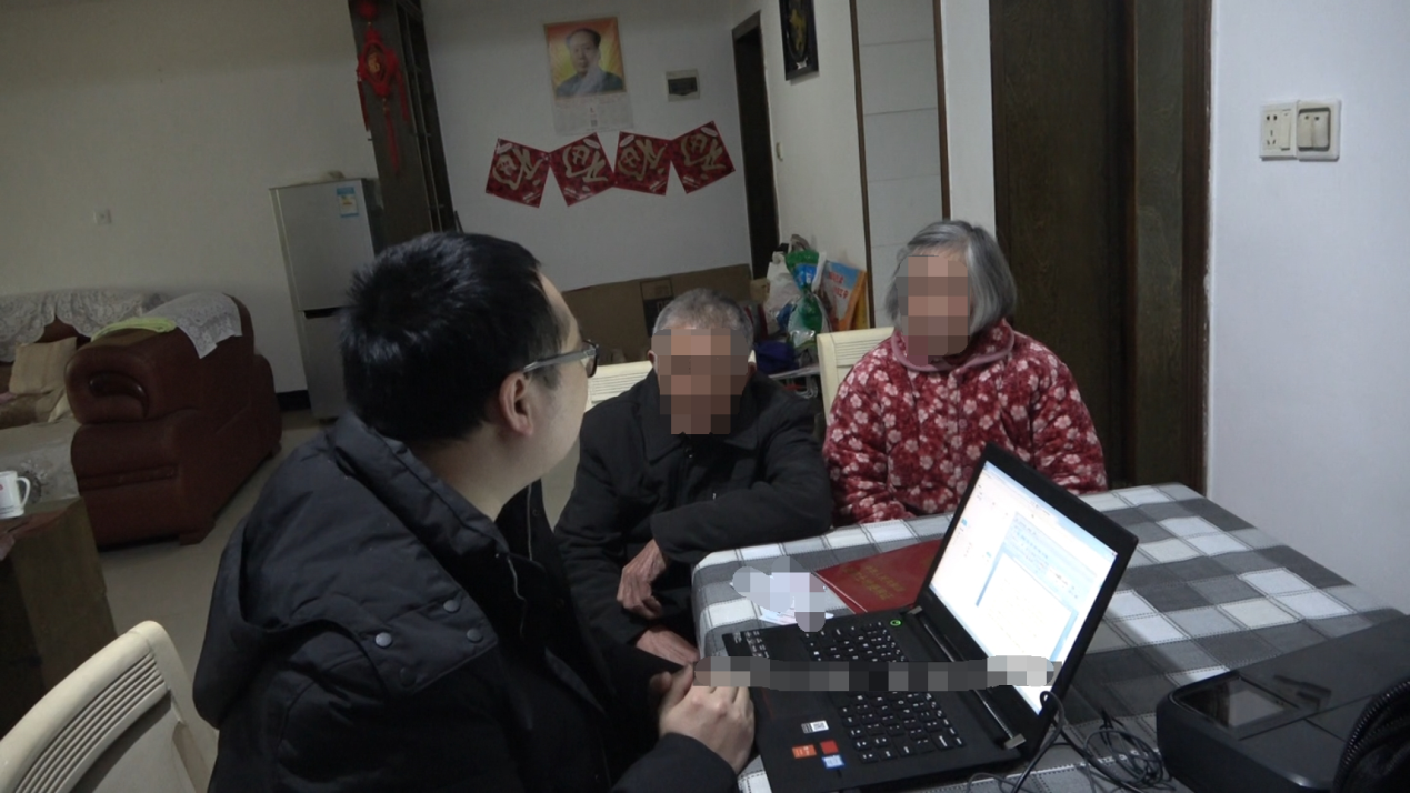 攸县公证处开展上门服务深得群众好评