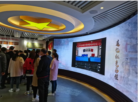如何开展党史学习教育 —如何开展党史学习教育 ——区征地协调中心做到了“三个一”