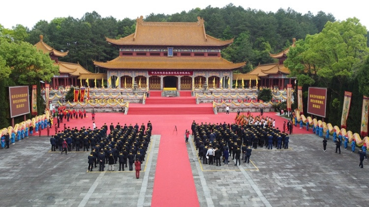 辛丑年攸县社会各界“祭祀炎帝陵”典礼隆重举行