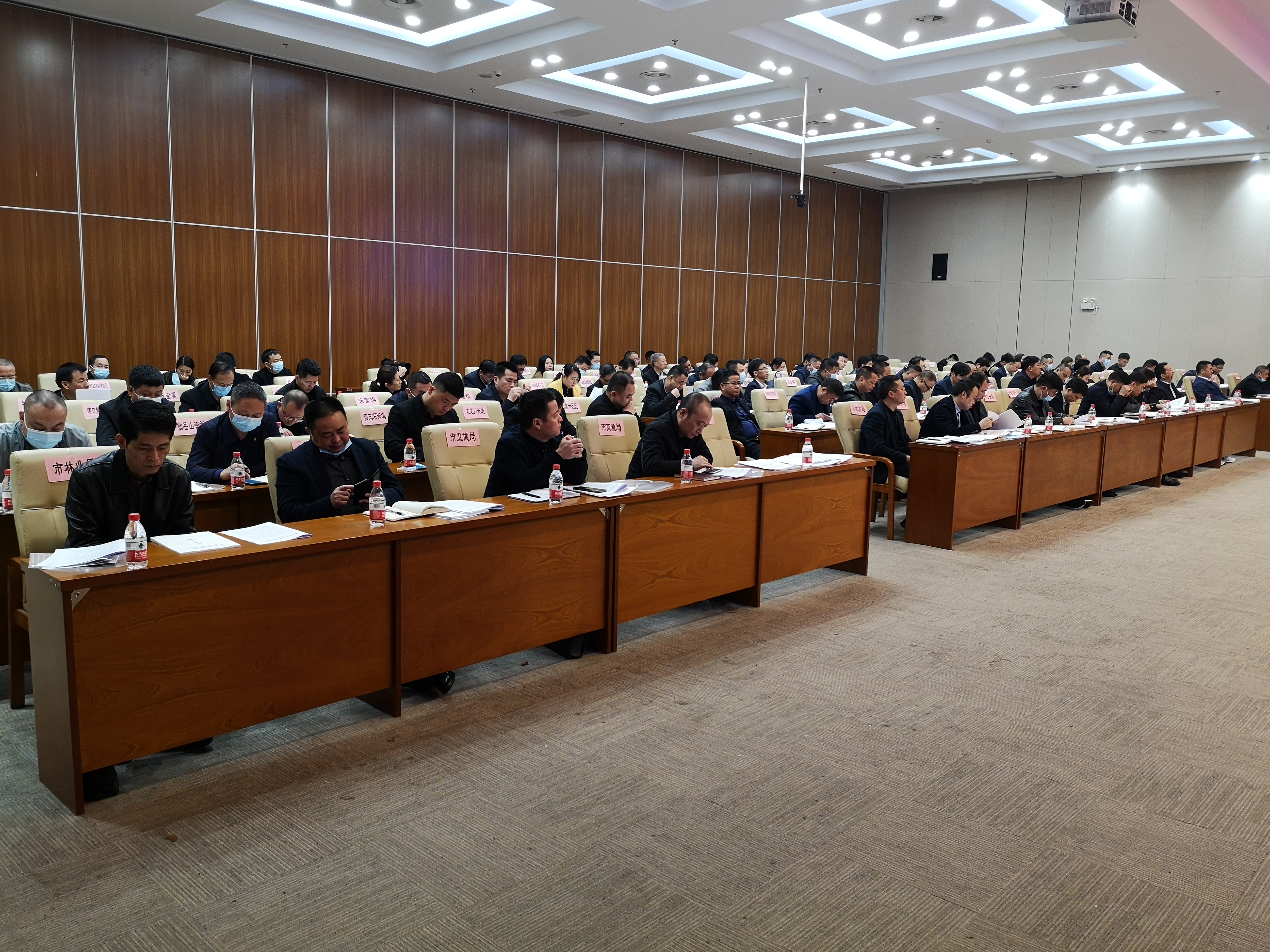 醴陵市召开迎接第二轮中央生态环境保护督察工作动员会议