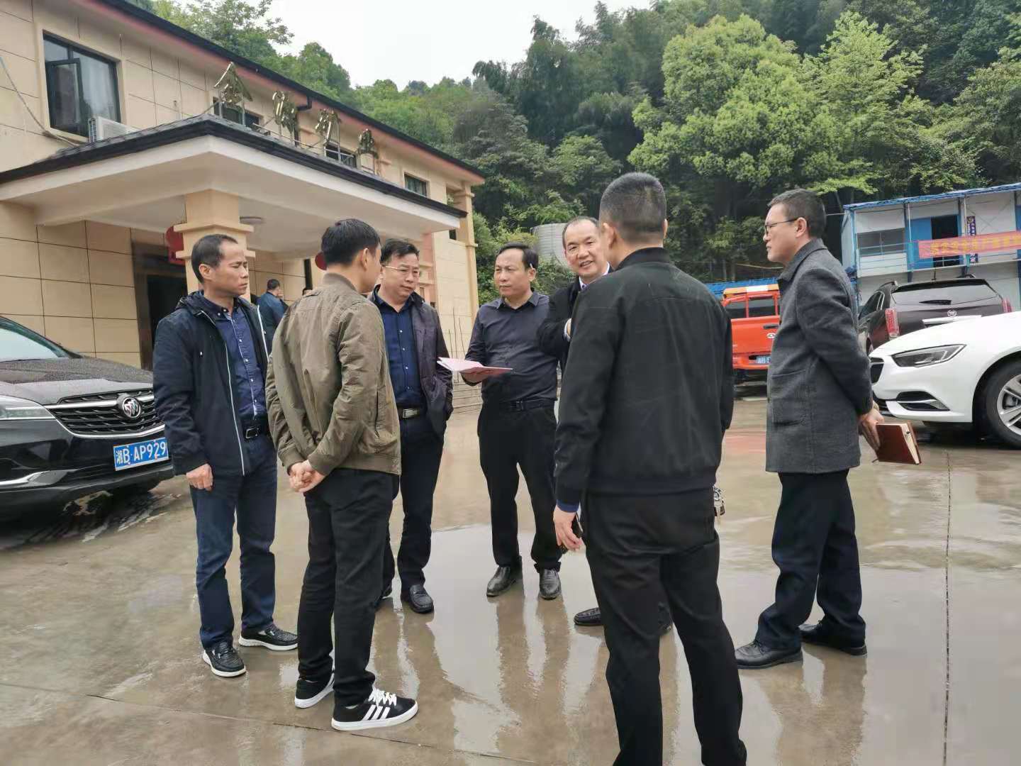 支队全员取消周末休假积极配合中央生态环保督察