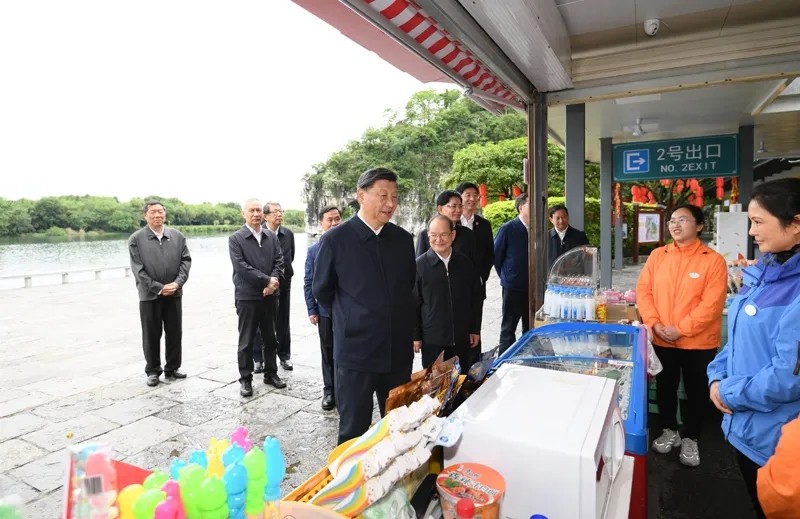 习近平在广西考察时强调 解放思想深化改革凝心聚力担当实干 建设新时代中国特色社会主义壮美广西