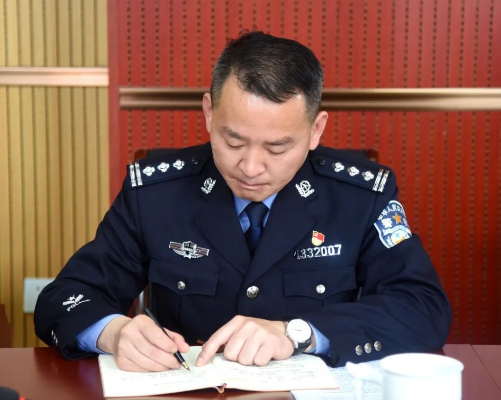省戒毒管理局徐新辉一行到株洲市强制隔离戒毒所督导检查工作