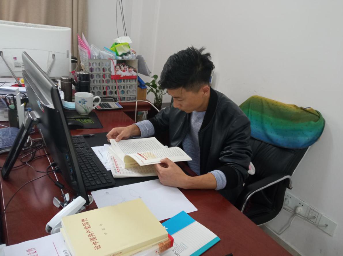 用"活"党史学习活动  推动全覆盖