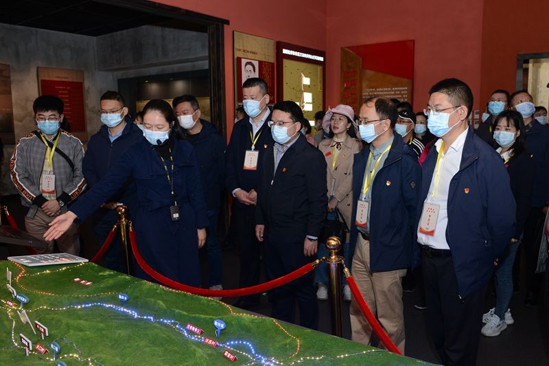 初心之行，红色之旅！市发展改革委开展 湘赣边红色专列党性教育活动